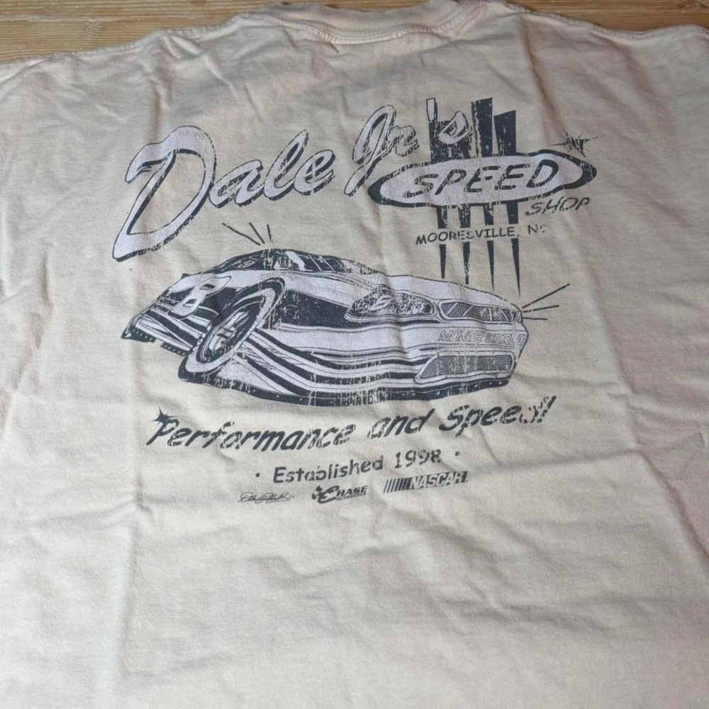 Chase Authentics Dale Jr Speed Shop NASCAR Racing Graphic T-Shirt XL Cream